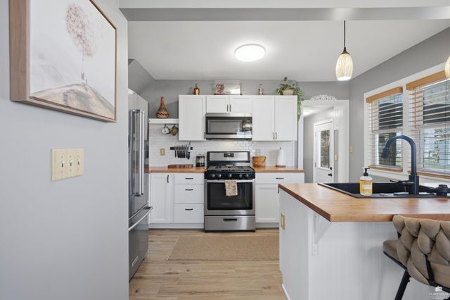 320 W Walnut Street, Junction City, KS 66441