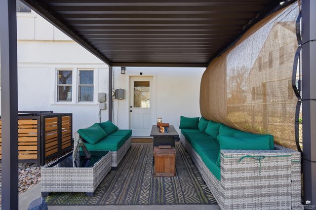 320 W Walnut Street, Junction City, KS 66441