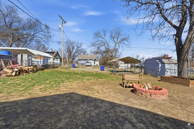 320 W Walnut Street, Junction City, KS 66441