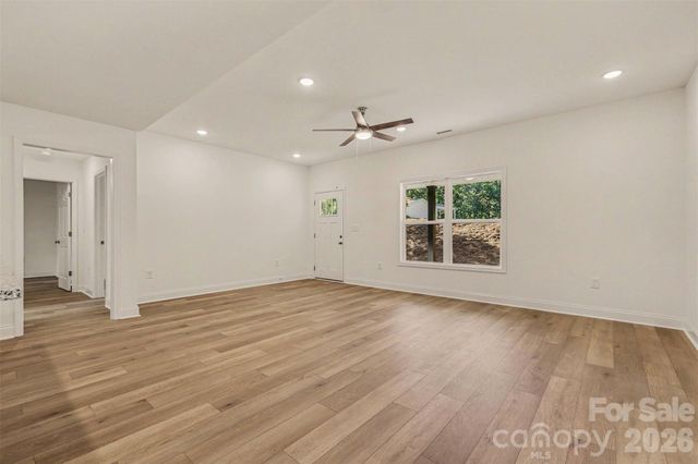 160 Parris Road, Blacksburg, SC 29702