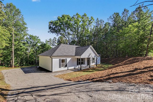 160 Parris Road, Blacksburg, SC 29702