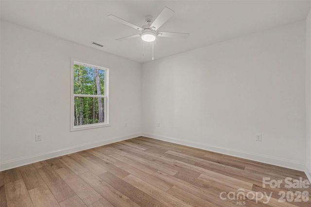160 Parris Road, Blacksburg, SC 29702
