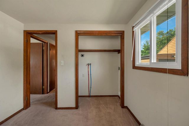 1104 SUYDAM STREET, Green Bay, WI 54301