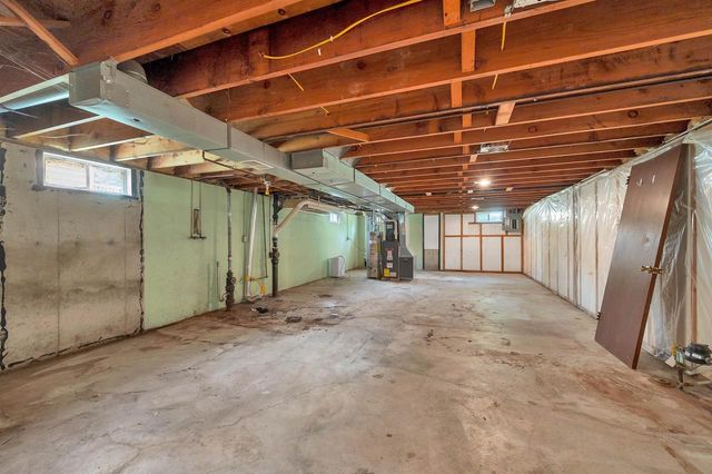 1104 SUYDAM STREET, Green Bay, WI 54301