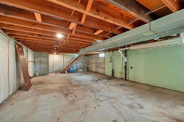 1104 SUYDAM STREET, Green Bay, WI 54301