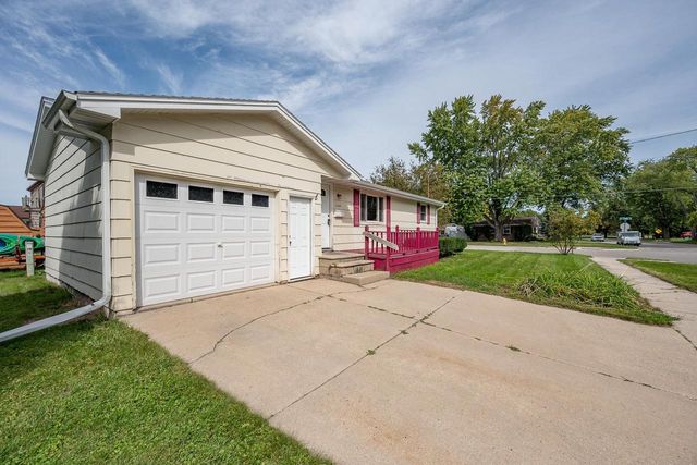 1104 SUYDAM STREET, Green Bay, WI 54301