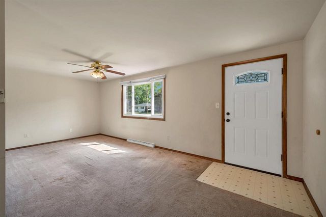 1104 SUYDAM STREET, Green Bay, WI 54301