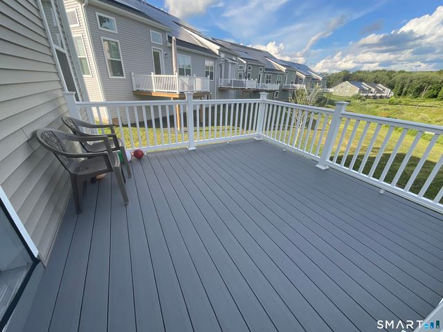 73 Shea Circle, Cheshire, CT 06410