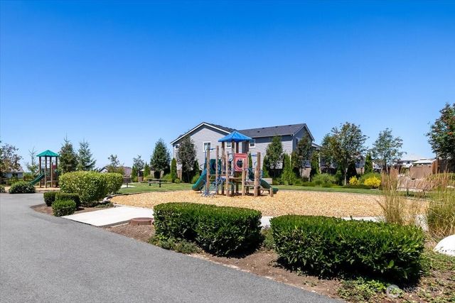 3626 84th Avenue NE, Marysville, WA 98270