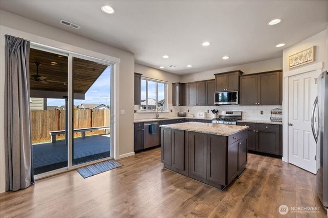 3626 84th Avenue NE, Marysville, WA 98270