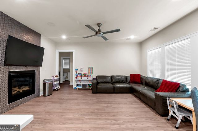 1099 Hibiscus Way SW, Mableton, GA 30126
