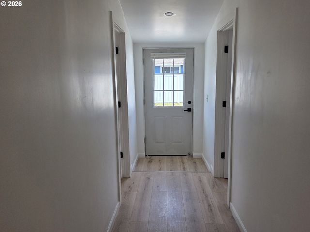 2812 N 4TH St, La Grande, OR 97850