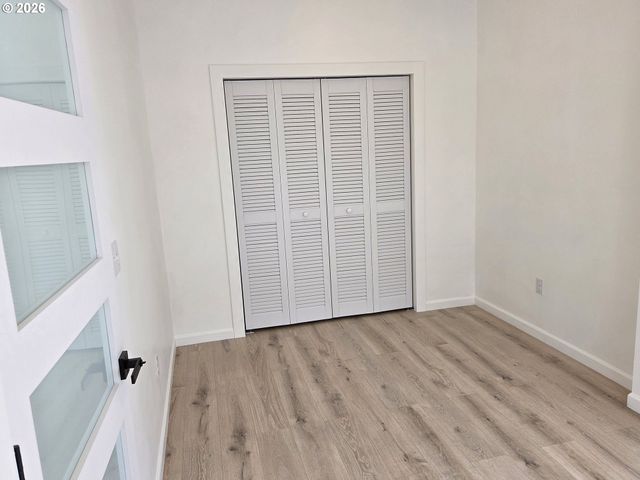 2812 N 4TH St, La Grande, OR 97850