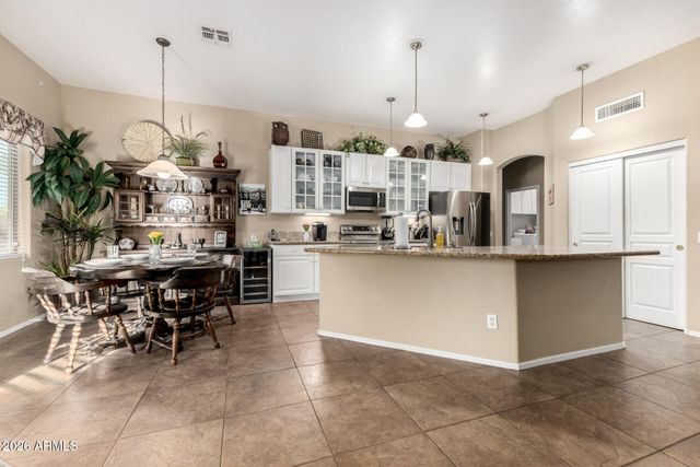 1272 W LYNX Way, Chandler, AZ 85248