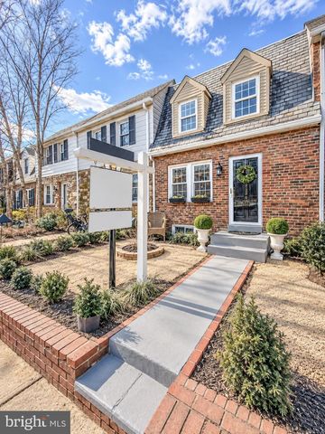2120 N BRANDYWINE ST, Arlington, VA 22207