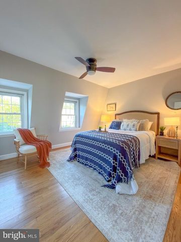 2120 N BRANDYWINE ST, Arlington, VA 22207