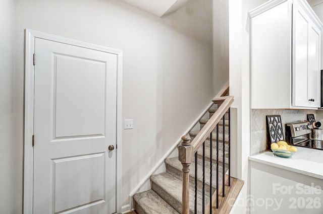 5217 Wyes Oak Lane, Charlotte, NC 28269
