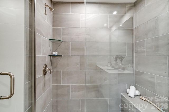 5217 Wyes Oak Lane, Charlotte, NC 28269