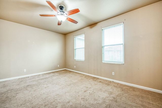 11078 Sawtooth Peak Way, Clovis, CA 93619