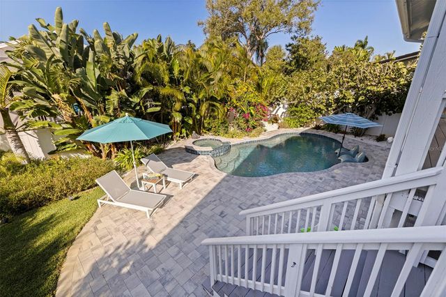 842 2ND AVENUE S, Tierra Verde, FL 33715