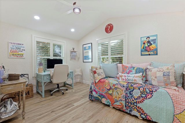 842 2ND AVENUE S, Tierra Verde, FL 33715