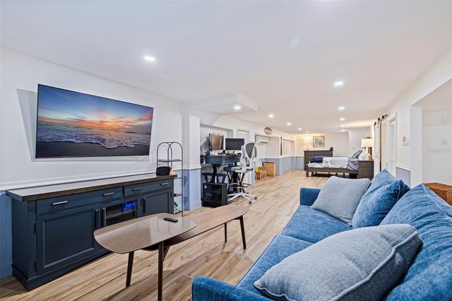 842 2ND AVENUE S, Tierra Verde, FL 33715