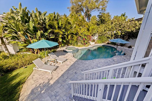 842 2ND AVENUE S, Tierra Verde, FL 33715