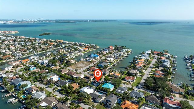 842 2ND AVENUE S, Tierra Verde, FL 33715