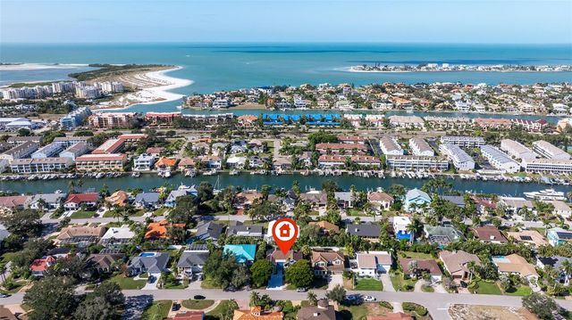 842 2ND AVENUE S, Tierra Verde, FL 33715