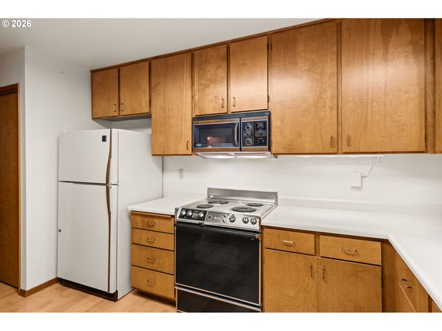 1730 ARCH Ln, Brookings, OR 97415