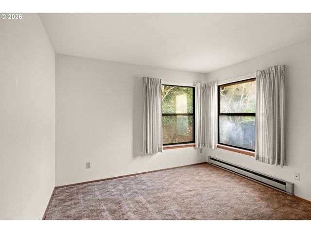 1730 ARCH Ln, Brookings, OR 97415