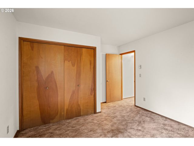 1730 ARCH Ln, Brookings, OR 97415