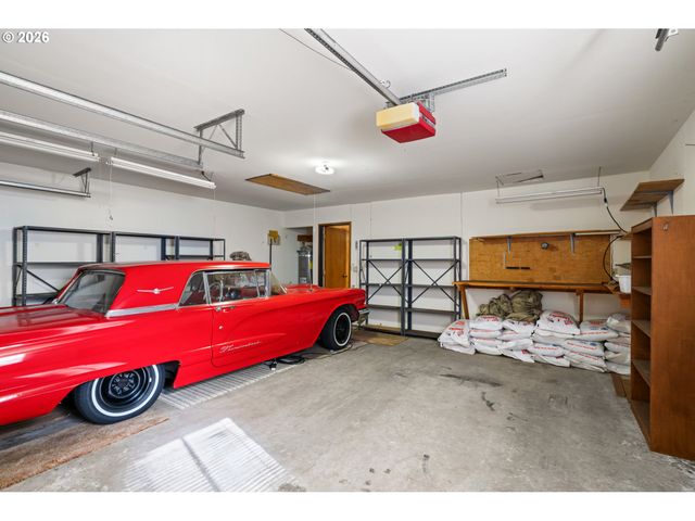 1730 ARCH Ln, Brookings, OR 97415