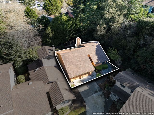 1730 ARCH Ln, Brookings, OR 97415