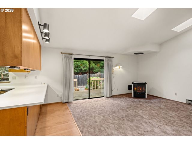 1730 ARCH Ln, Brookings, OR 97415