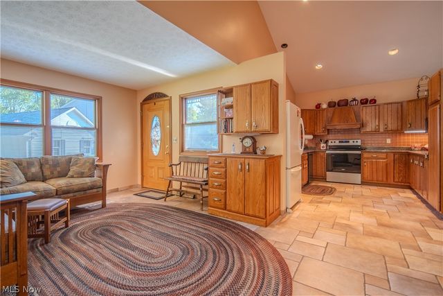 4502 Glen Eagle Drive, Brecksville, OH 44141