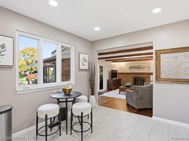 52429 Southdown Road, Shelby Twp, MI 48316