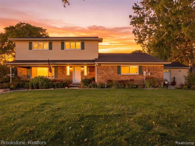 52429 Southdown Road, Shelby Twp, MI 48316
