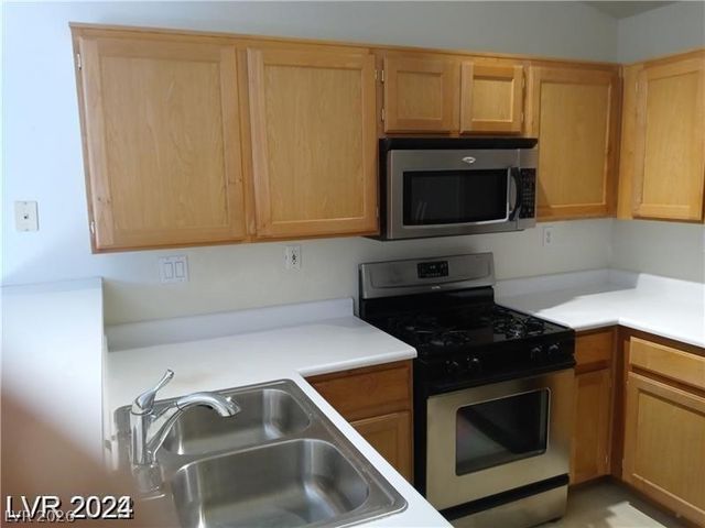 3401 Conan Street 103, Las Vegas, NV 89129