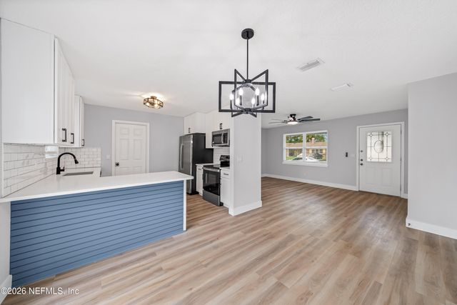 11620 STARFISH Avenue, Jacksonville, FL 32246