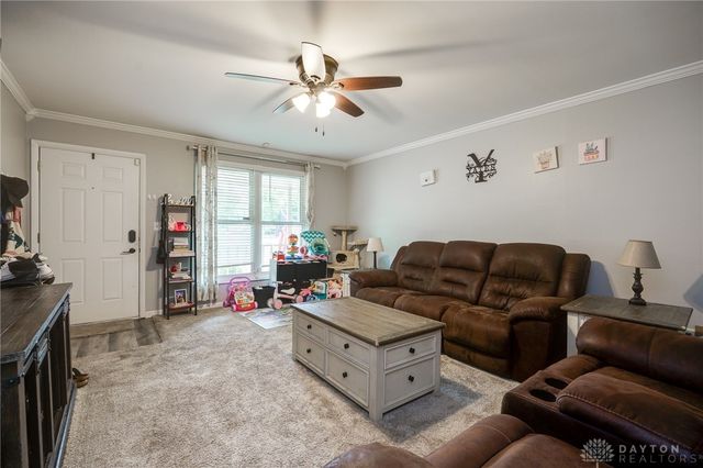 1000 Skyview Drive, West Carrollton, OH 45449