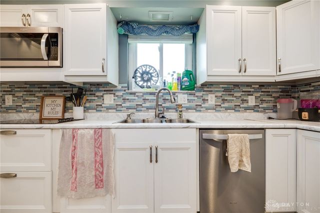1000 Skyview Drive, West Carrollton, OH 45449