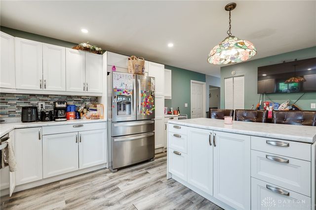 1000 Skyview Drive, West Carrollton, OH 45449