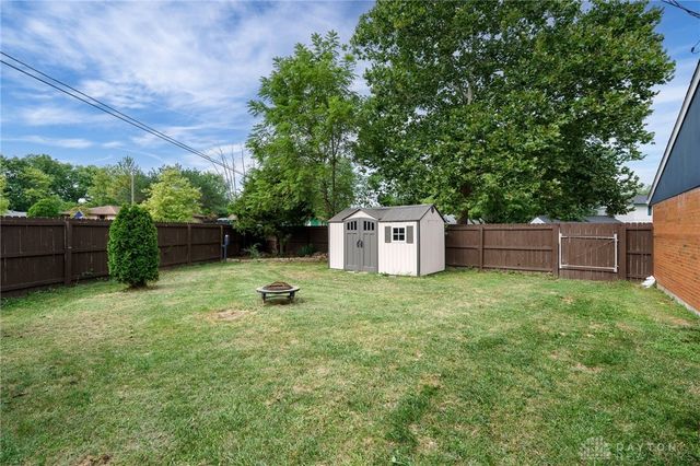 1000 Skyview Drive, West Carrollton, OH 45449