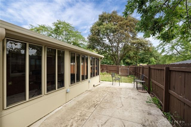 1000 Skyview Drive, West Carrollton, OH 45449
