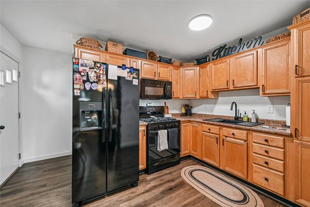 3102 Bayberry Drive SW, Cedar Rapids, IA 52404