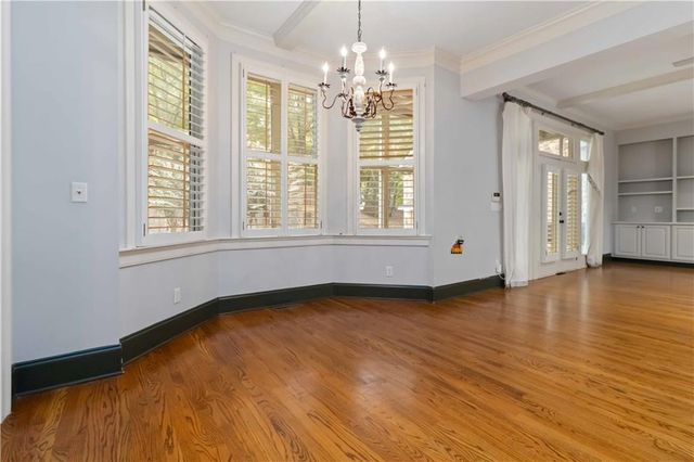 1421 Hedgewood NW Lane, Kennesaw, GA 30152