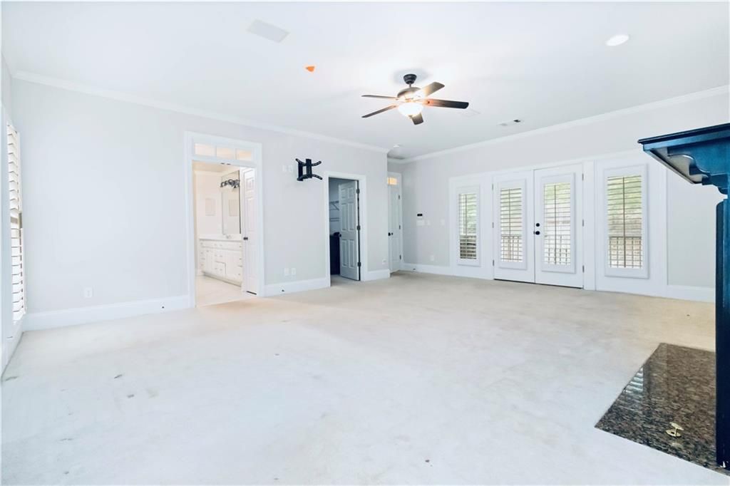 Image 31 of property listing at 1421 Hedgewood Lane NW, Kennesaw, GA 30152