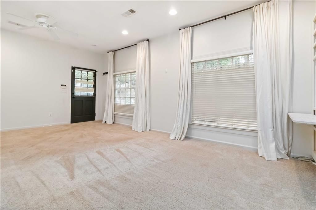 Image 47 of property listing at 1421 Hedgewood Lane NW, Kennesaw, GA 30152