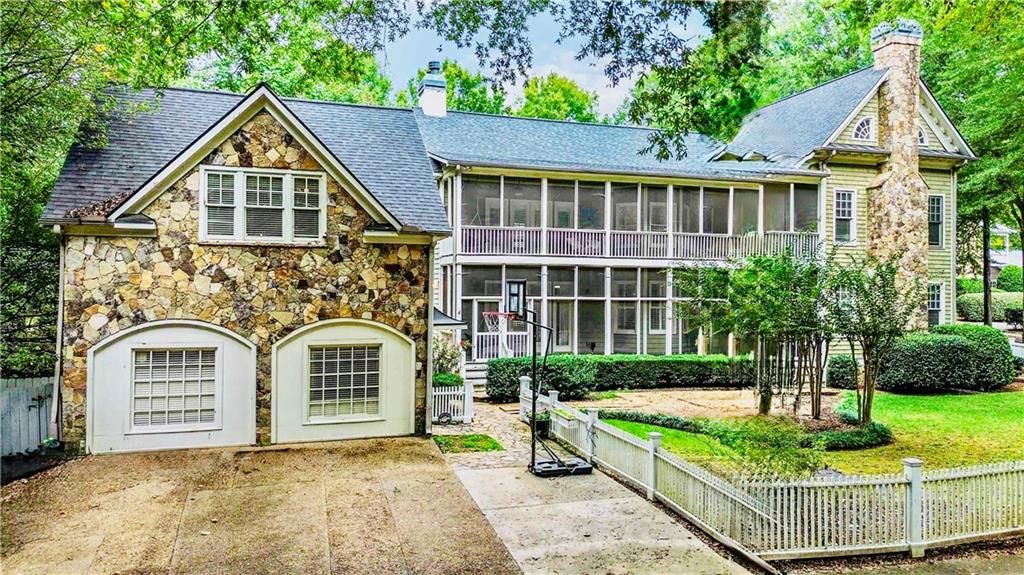 Image 65 of property listing at 1421 Hedgewood Lane NW, Kennesaw, GA 30152